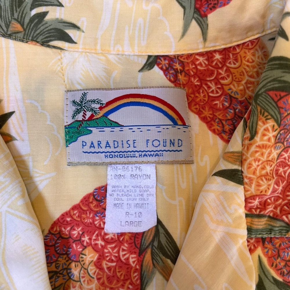 Paradise Found Hawaiian Short Sleeve Rayon Shirt Men's Large Yellow Pineapples